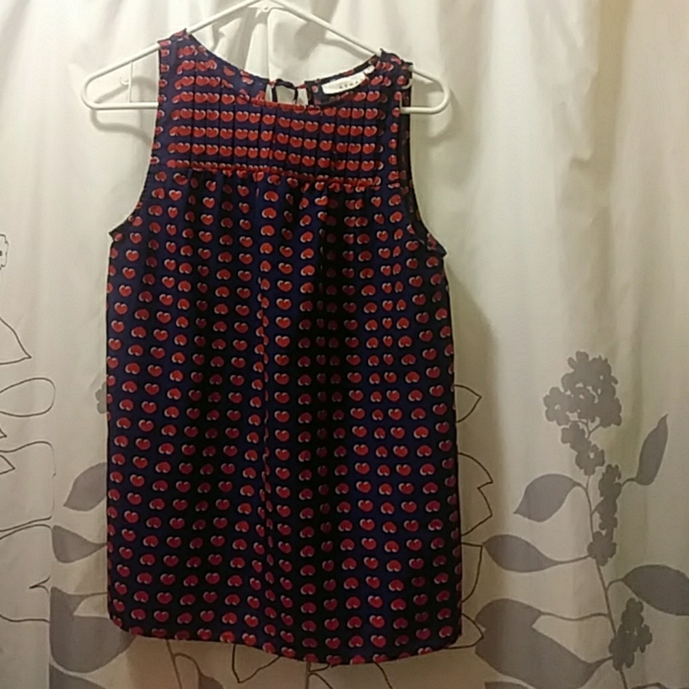 Retro heart shirt